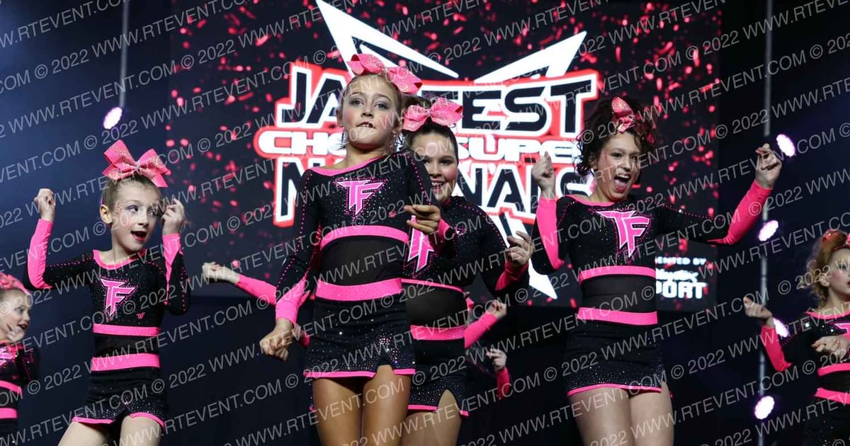 Titanium Force Cheer Glow Girls · Jamfest Super Nationals
