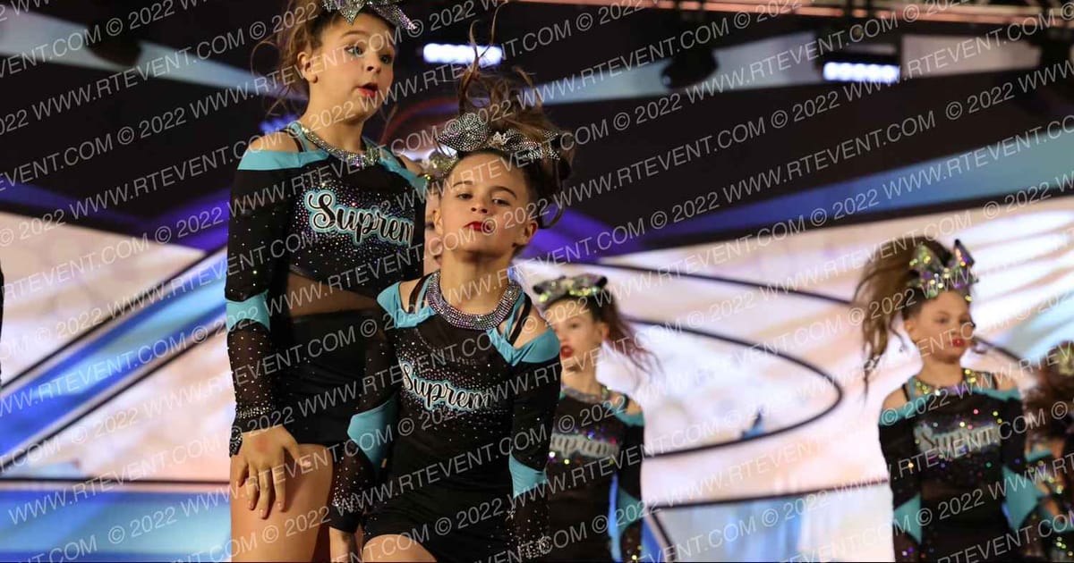 Supreme Cheer and Tumble Royals · Athletic Phoenix Nationals DIDII