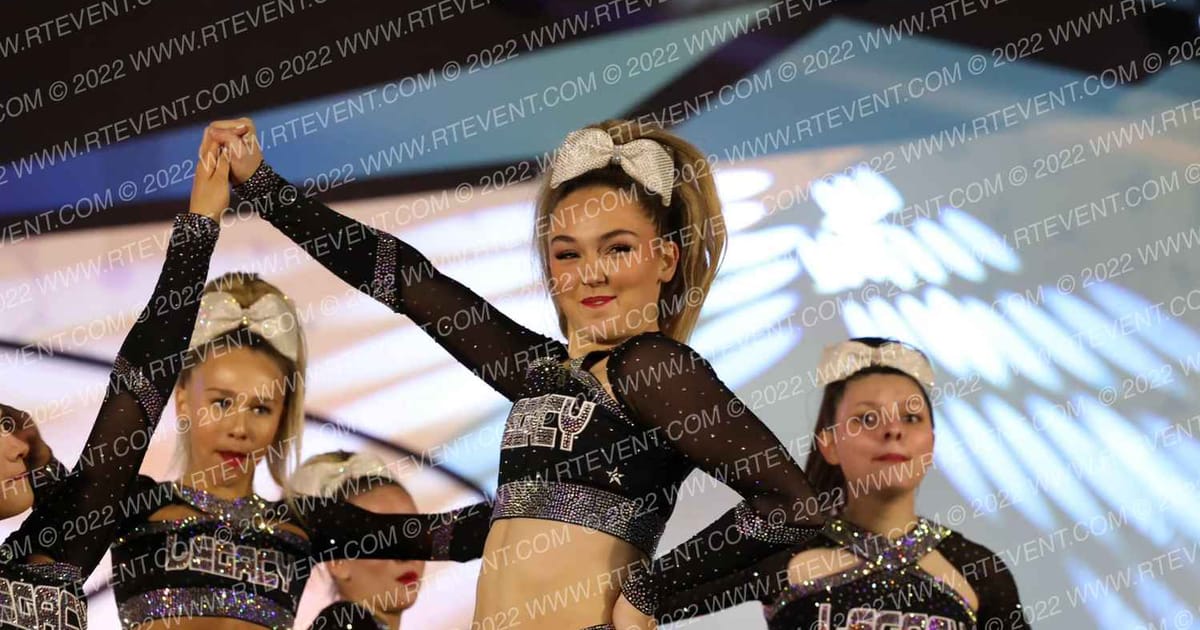 Legacy Premier Cheer Lady Legends · Athletic Phoenix Nationals DIDII