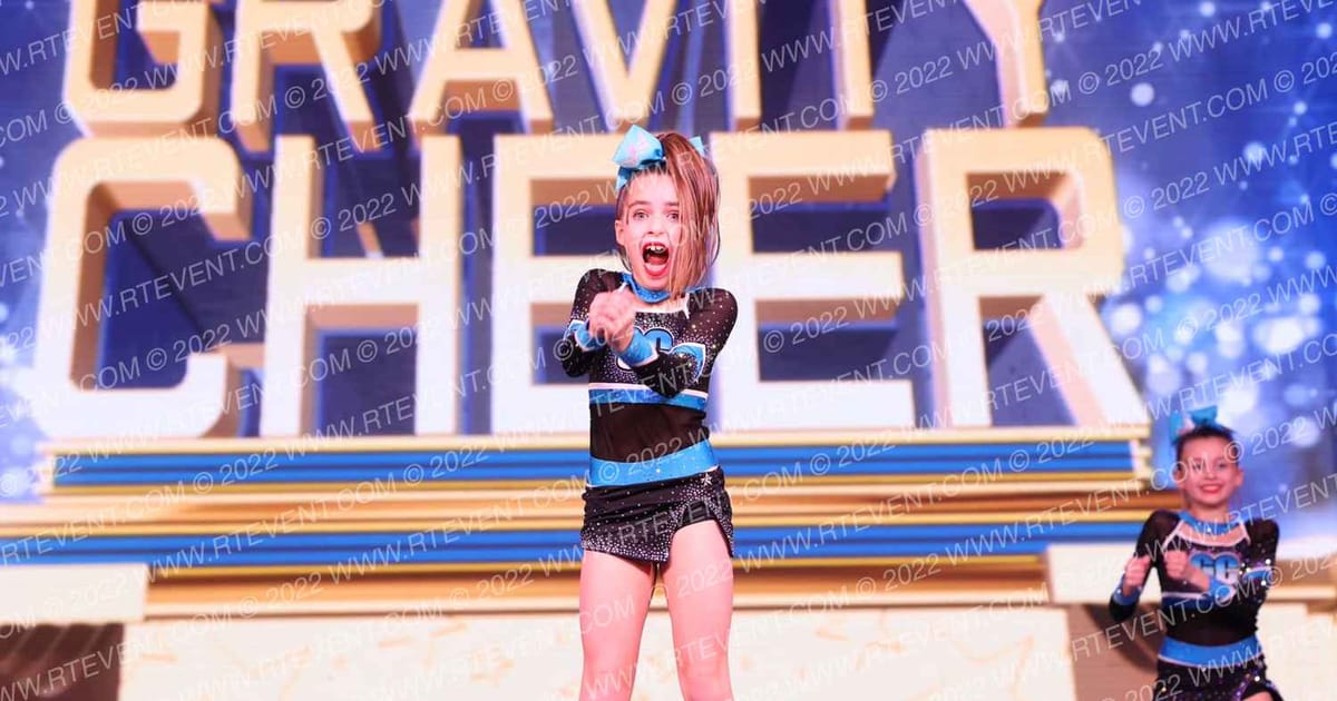 Gravity Cheer Starbursts · Foxwoods