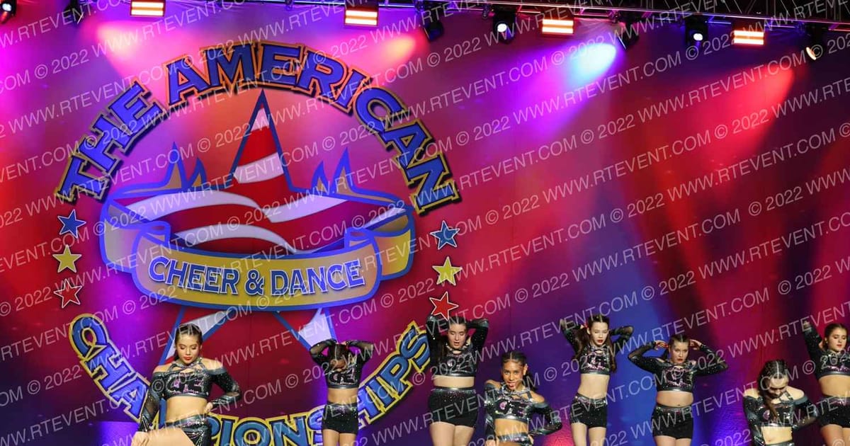 Cheer Force Elite Senior Smoke · The American Masters Baltimore Nationals