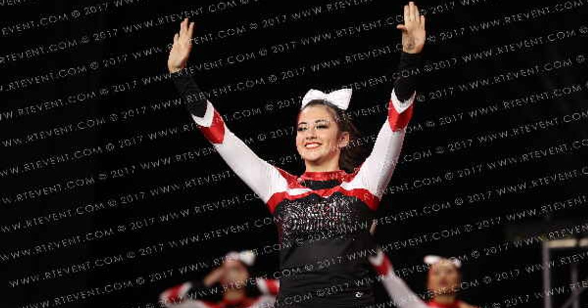 RHS STUNT · SCHOOL CHEER NATIONALS