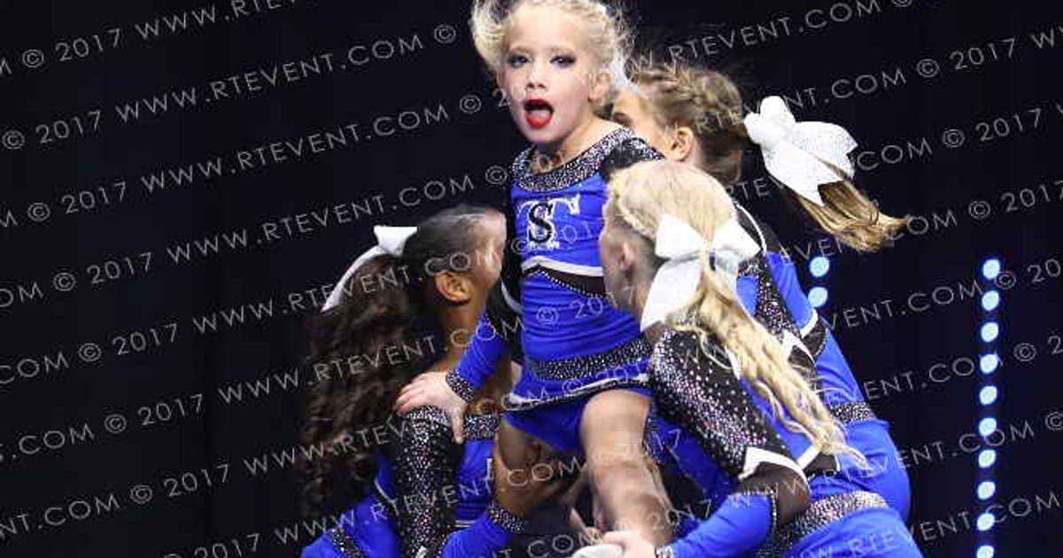 Twist & Shout Tulsa Youth Charm · Americas Best Kansas City Grand Nationals