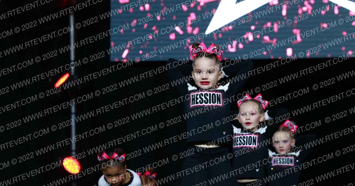 Hession Cheer Academy Pink Sparklers · Jamfest Super Nationals