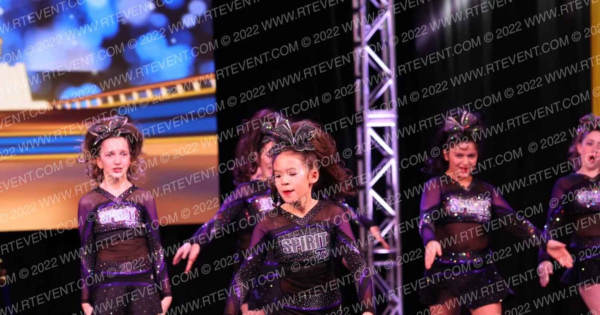 Spirit Too Bling · Foxwoods