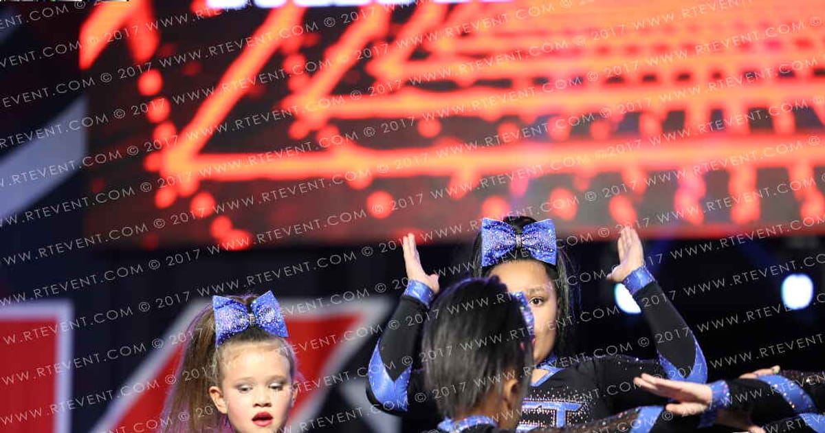 ICT Cheer Legacy Mini Bombers · CHEERAPALOOZA