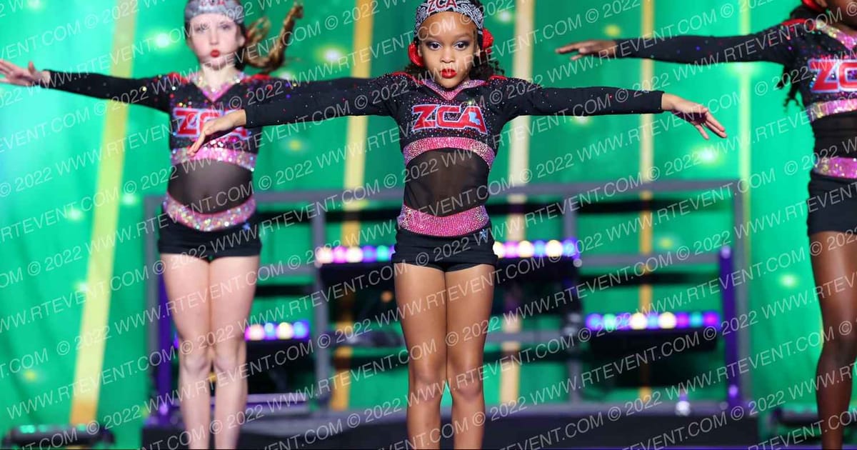 Zachary Cheer Athletics Smoke · Mardis Gras Grand Nationals