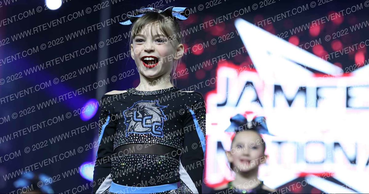 Lions Cheer Company Royal Cats · Jamfest Super Nationals