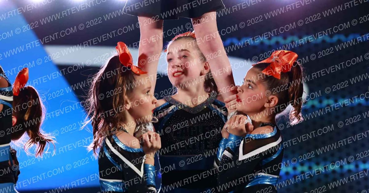 Eagles Elite Cheerleading Blaze · Athletic Championships Chattanooga Nationals DIDII