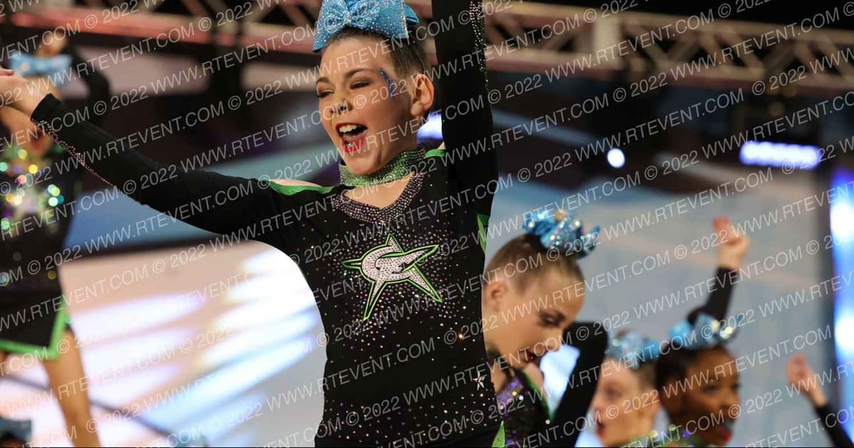 CheerForce Arizona VTACH · Athletic Phoenix Nationals DIDII
